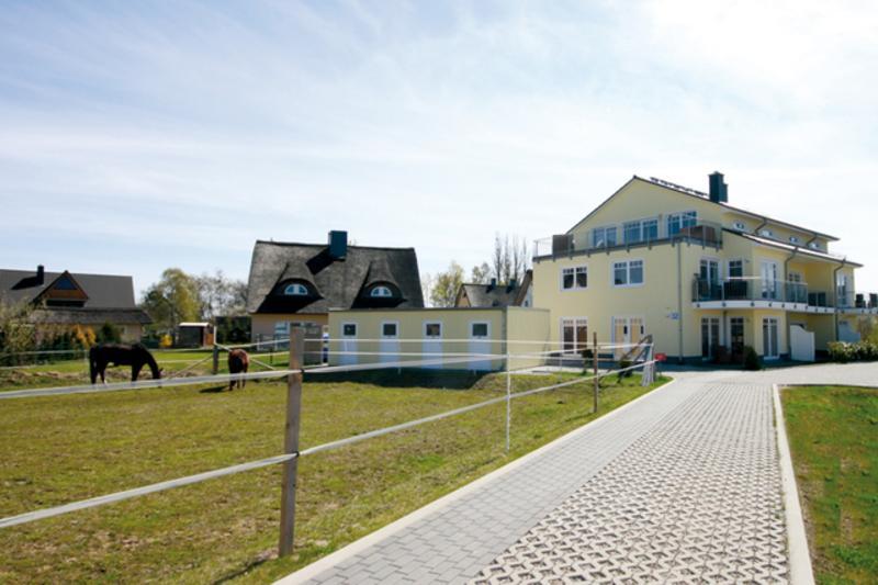 Villa Strandnah - Ferienwohnungen Бёргеренде-Ретвиш Экстерьер фото